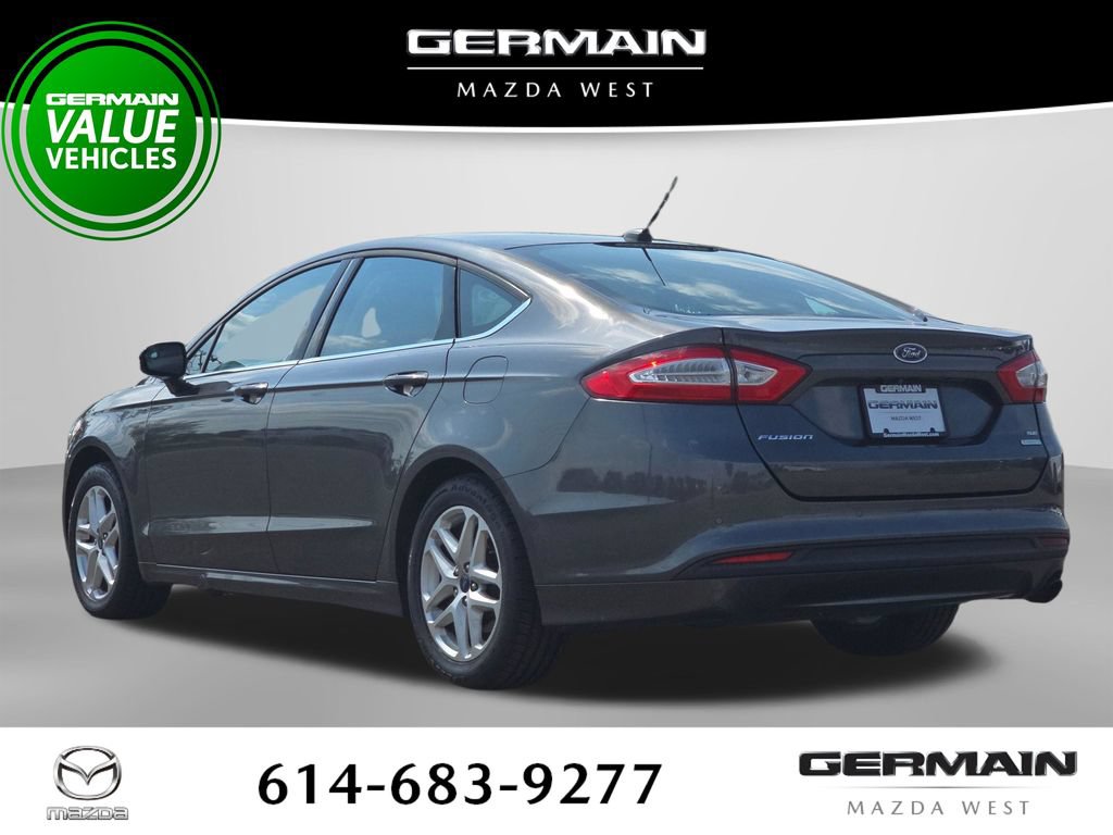 Used 2016 Ford Fusion SE FWD image 11