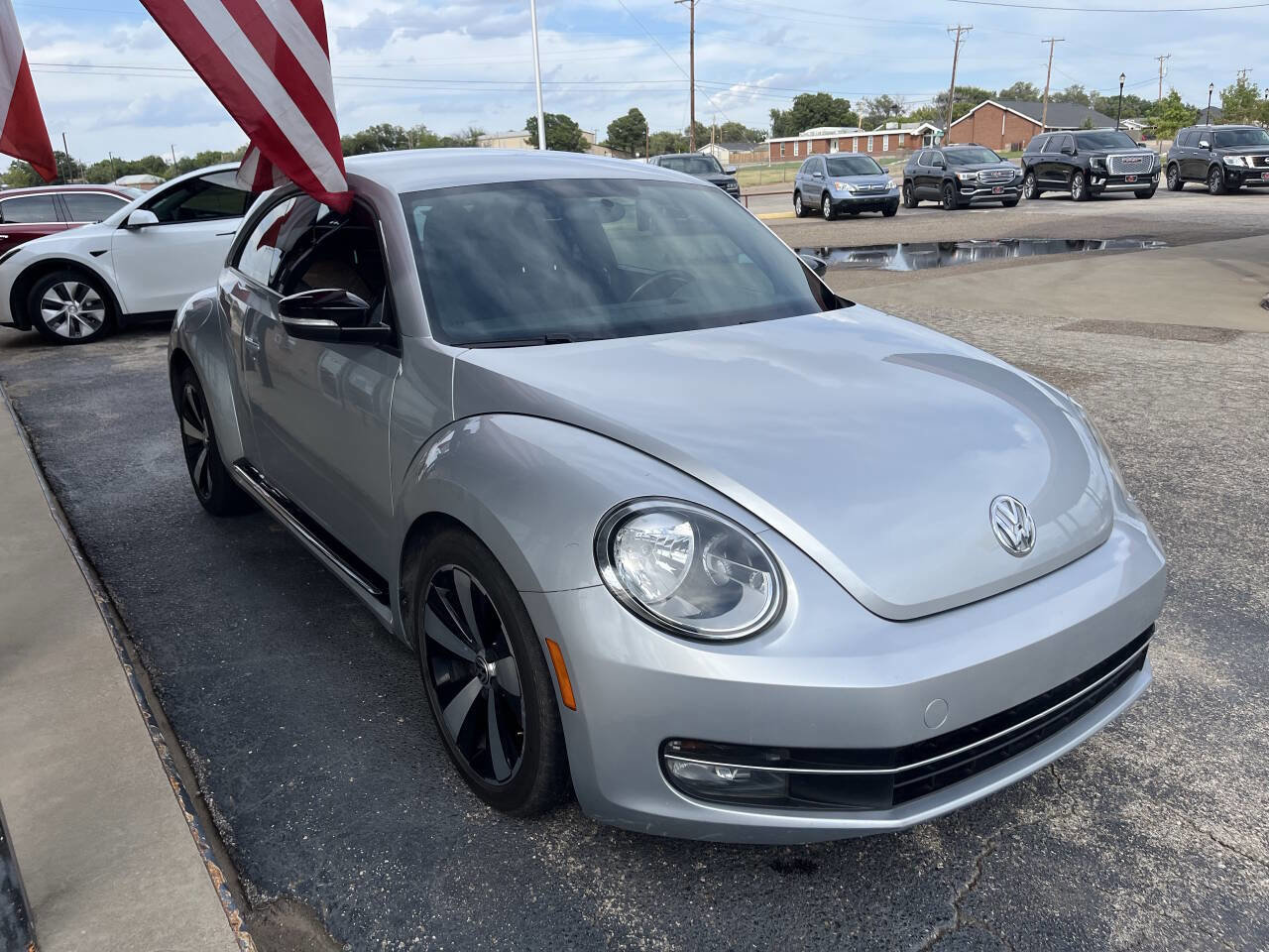 Used 2012 Volkswagen Beetle 2.0T image 6