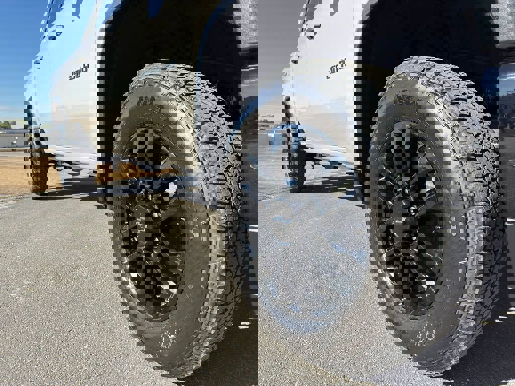 New 2026 Chevrolet Silverado 2500 Custom w/ Custom Value Package image 7