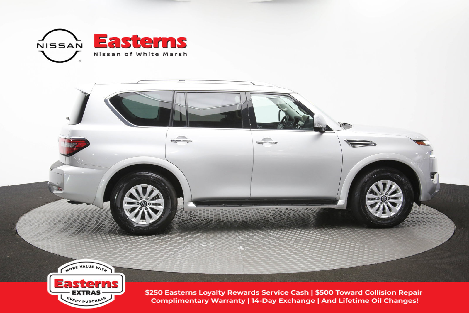 Used 2023 Nissan Armada SV AWD/4WD image 45