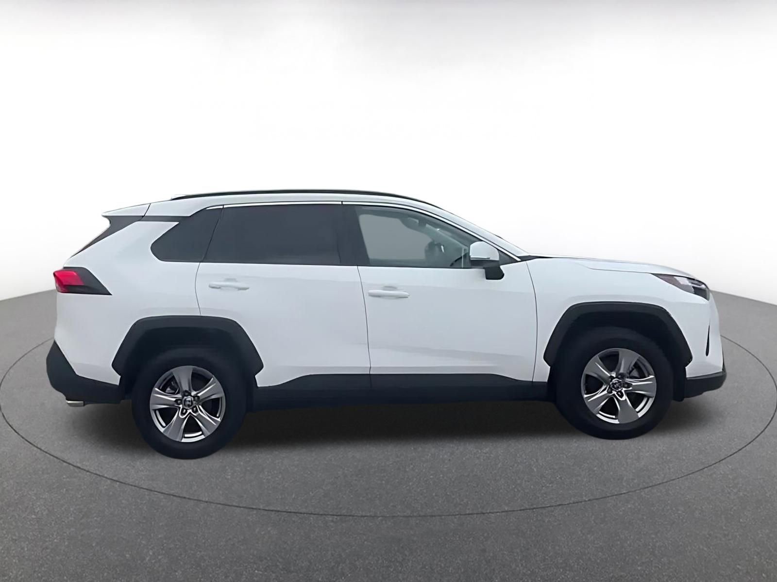 Used 2025 Toyota RAV4 XLE w/ Convenience Package AWD/4WD image 16