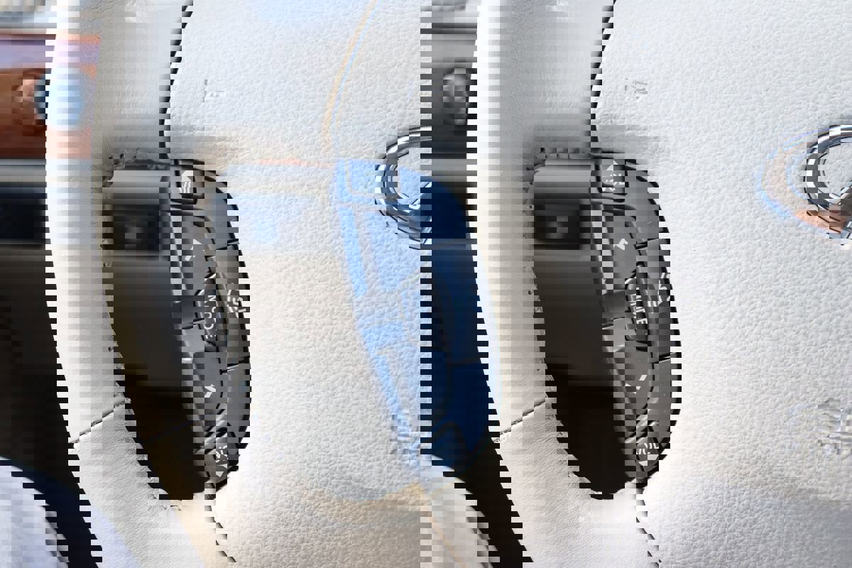 Used 2004 INFINITI Q45 Premium image 20