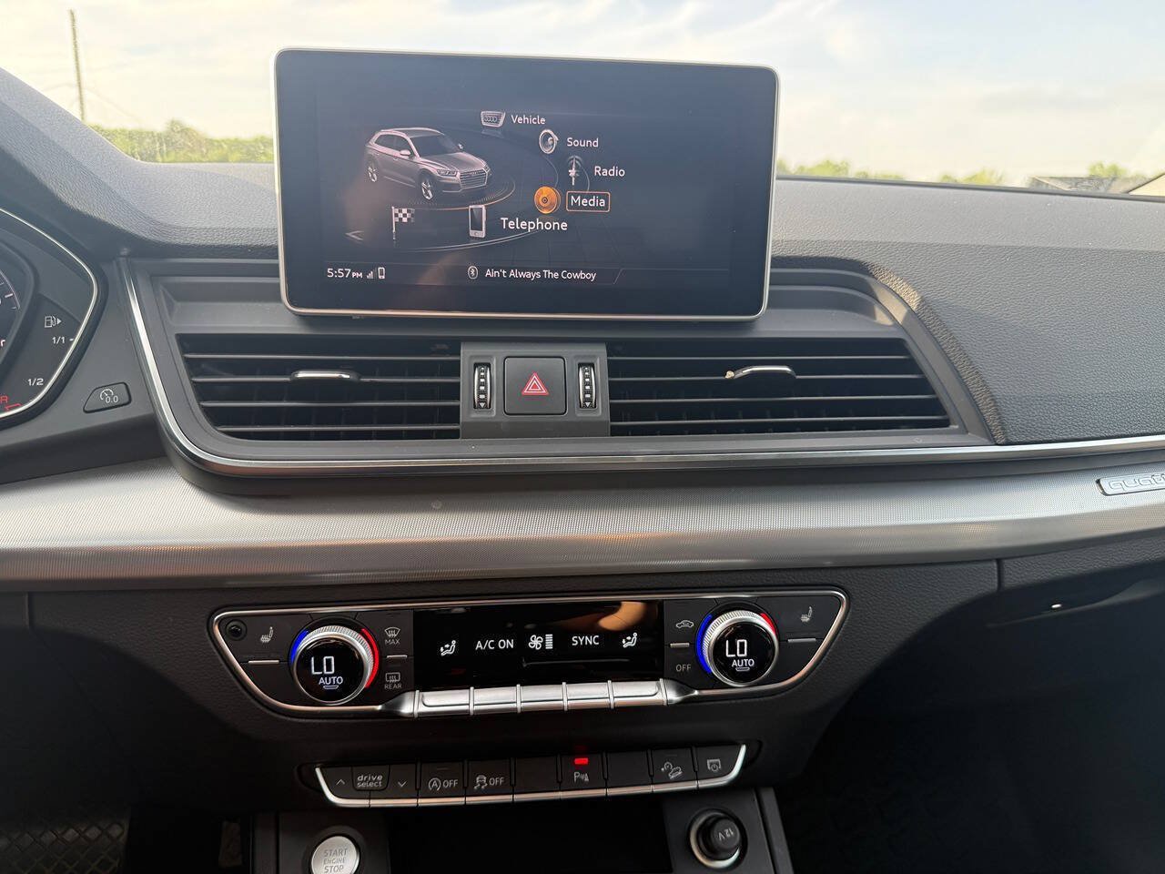 Used 2018 Audi Q5 Prestige AWD/4WD image 25