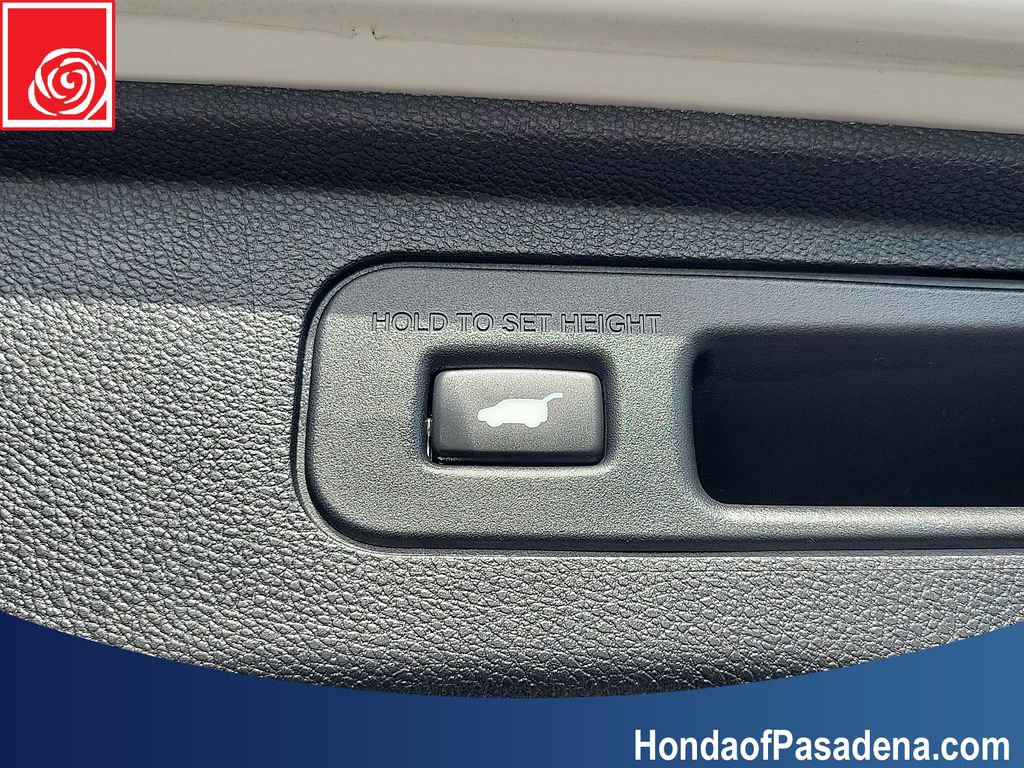 Certified 2026 Honda Odyssey Elite image 31