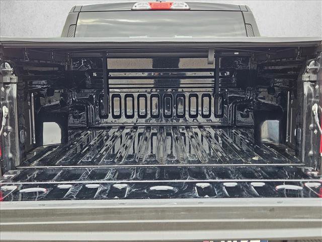 Used 2025 Ford Maverick XL image 6