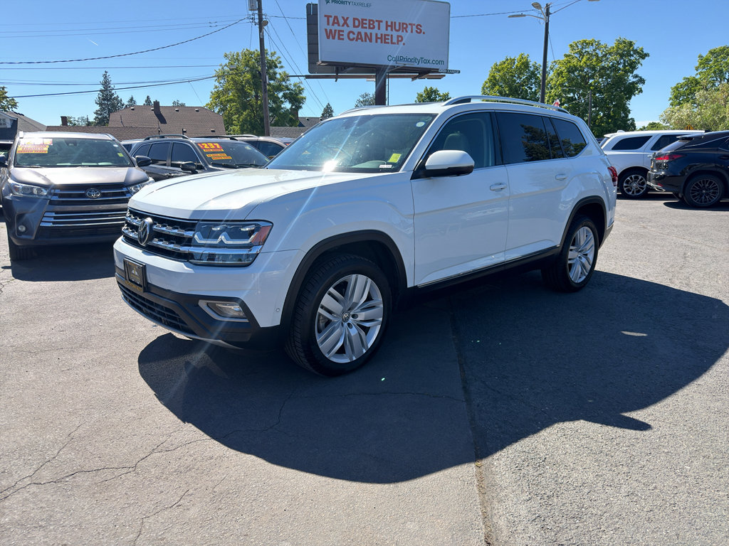 Used 2018 Volkswagen Atlas SEL Premium AWD/4WD image 2