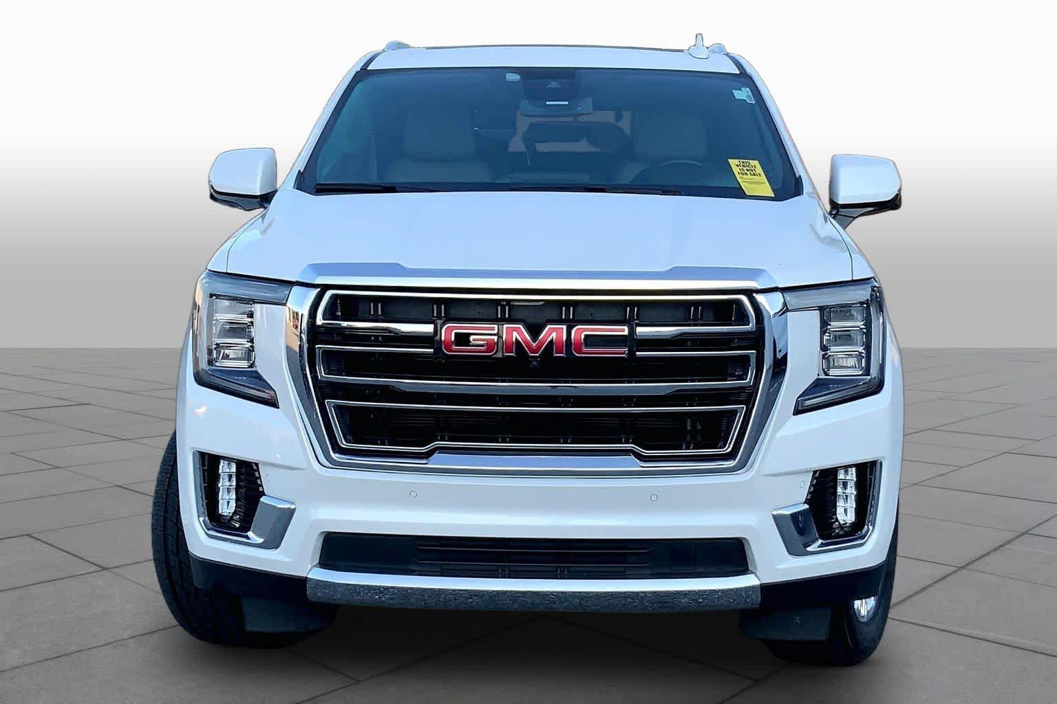 Used 2023 GMC Yukon SLT w/ SLT Premium Package RWD image 4