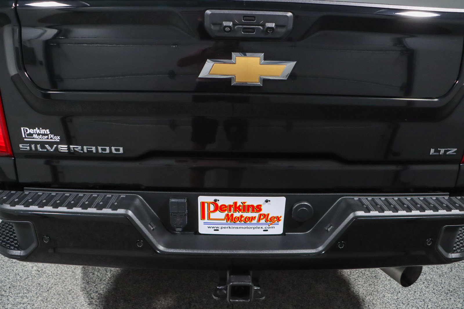 Used 2022 Chevrolet Silverado 2500 LTZ w/ Z71 Chrome Sport Edition AWD/4WD image 8