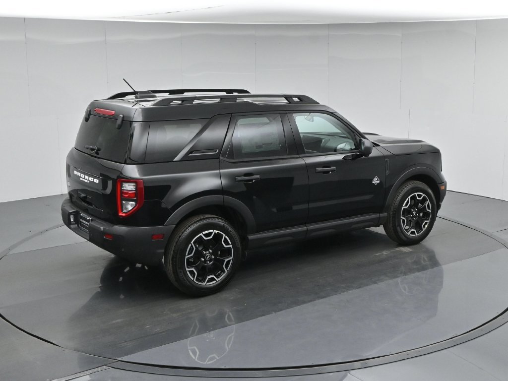 New 2026 Ford Bronco Sport Outer Banks w/ Outer Banks Tech Package+ AWD/4WD image 40