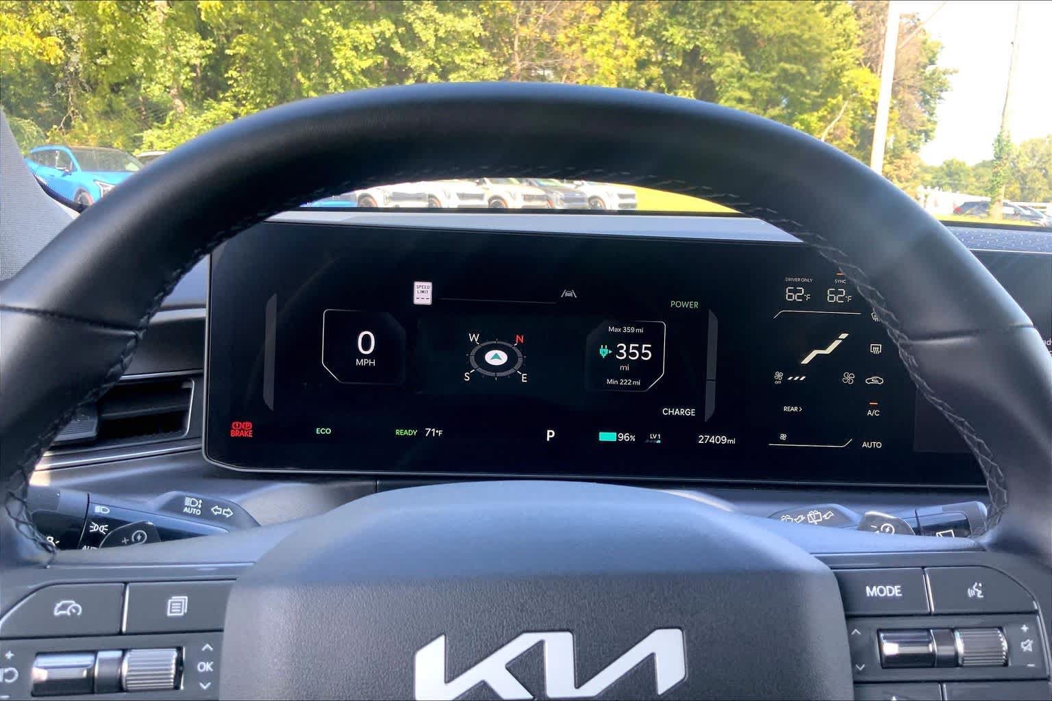 Certified 2024 Kia EV9 Light Long Range RWD image 23