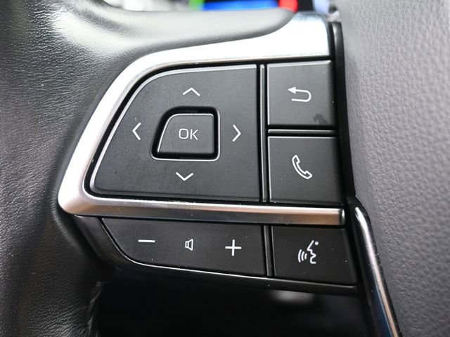 Used 2021 Toyota Highlander XLE image 17