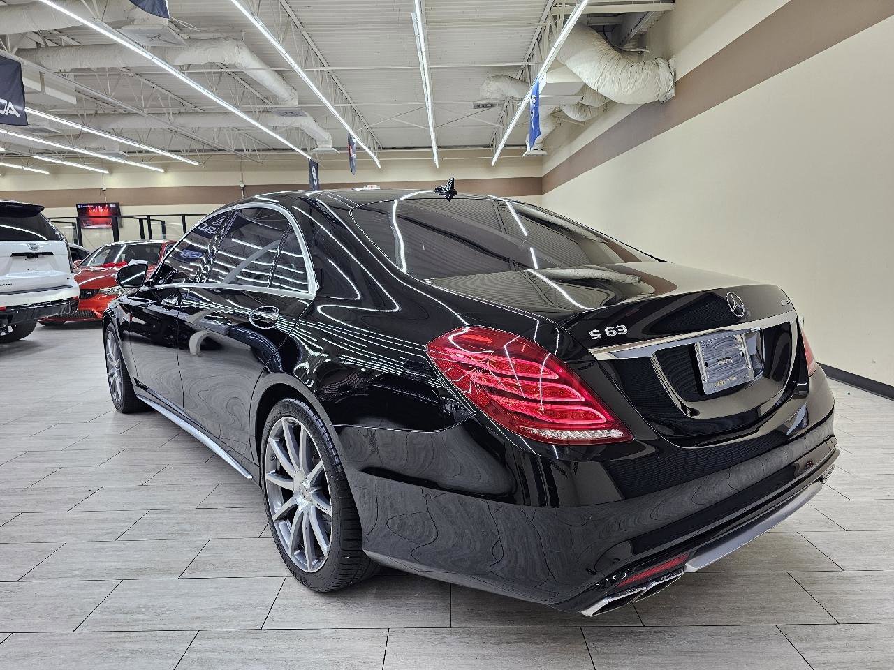Used 2014 Mercedes-Benz S 63 AMG 4MATIC Sedan image 9