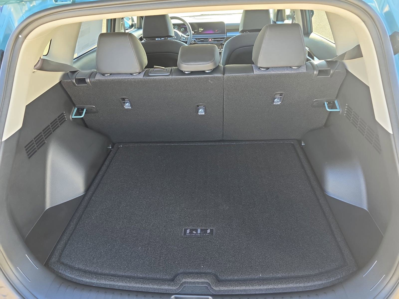 New 2026 Kia Seltos S FWD image 15