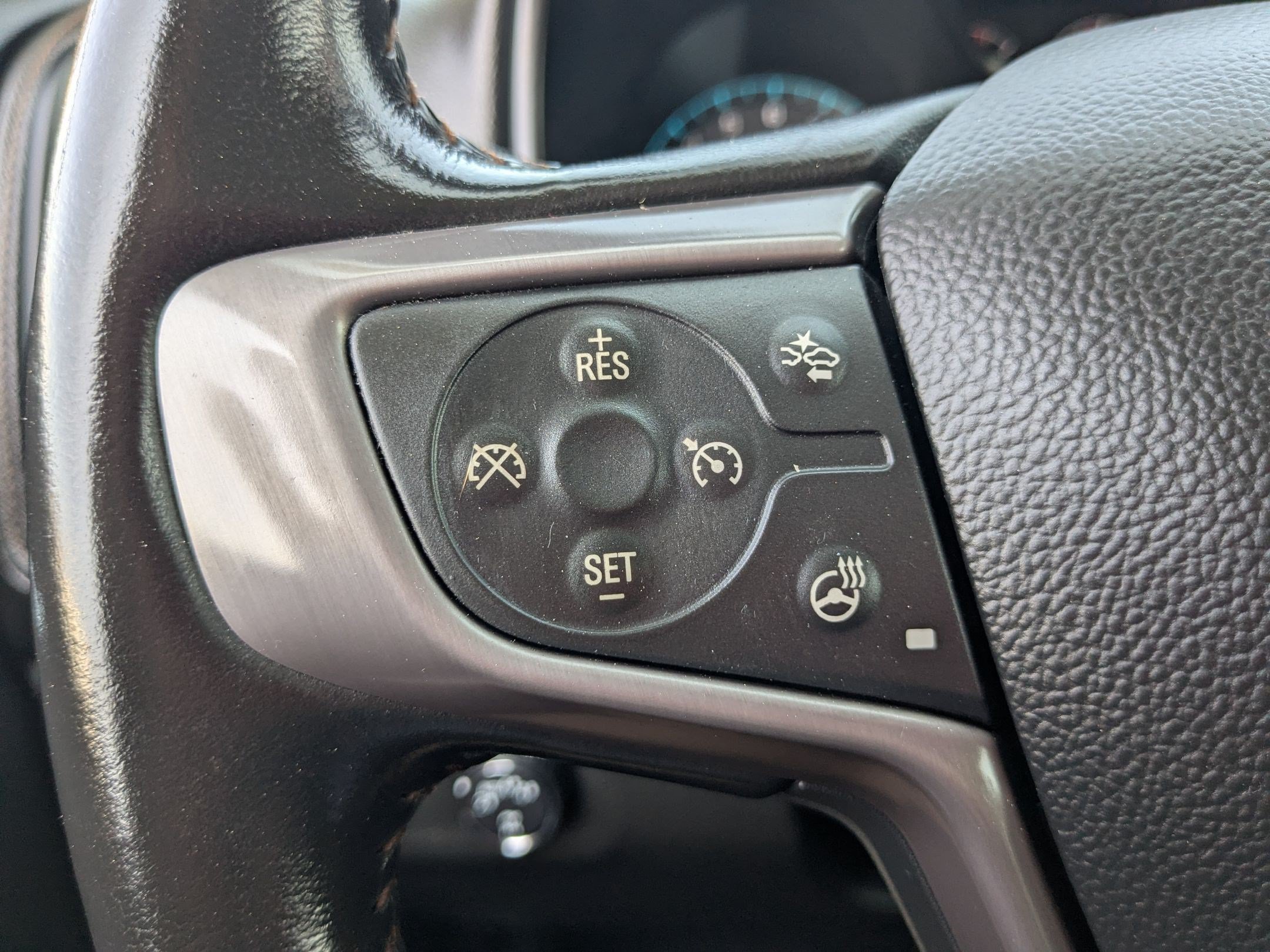 Certified 2021 GMC Canyon AT4 w/ Driver Alert Package AWD/4WD image 18