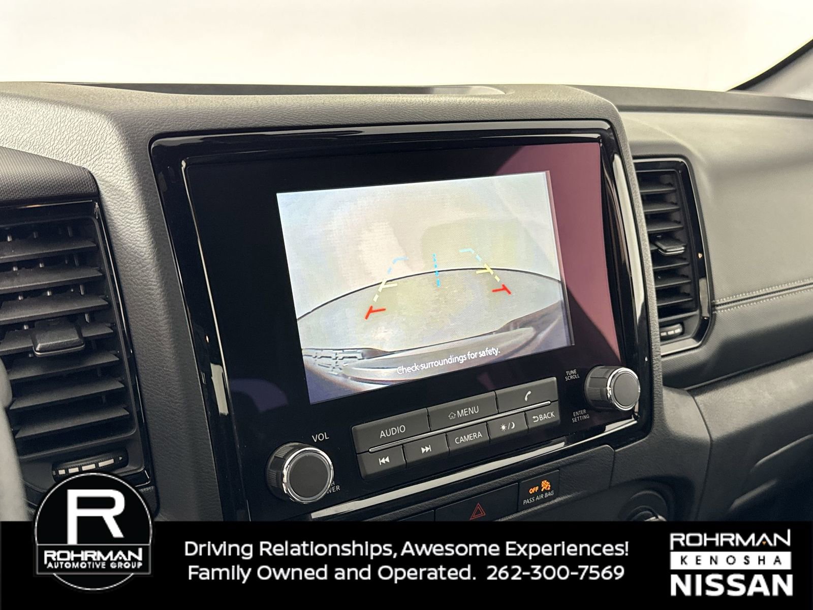 Certified 2023 Nissan Frontier SV w/ Midnight Edition Package image 9