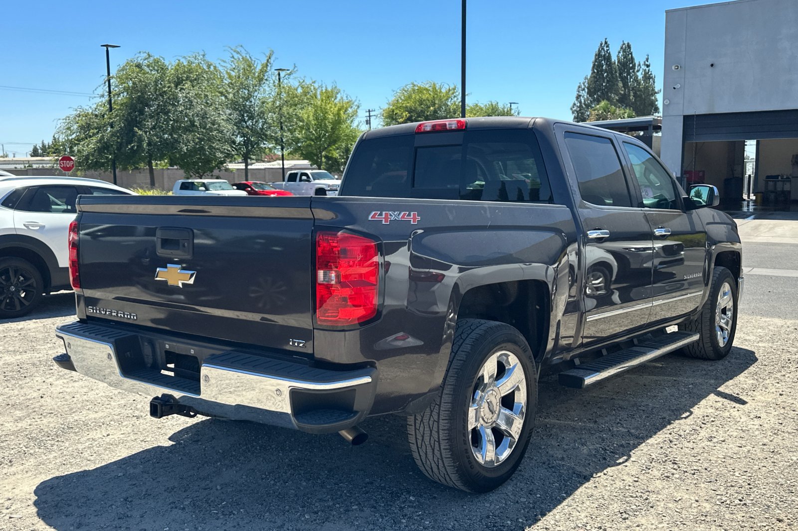 Used 2015 Chevrolet Silverado 1500 LTZ w/ LTZ Plus Package AWD/4WD image 5