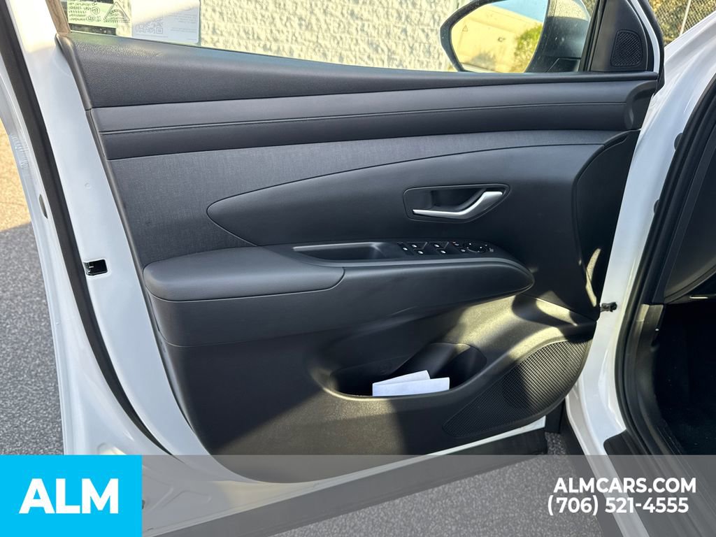 Used 2025 Hyundai Tucson SEL image 11