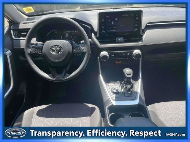 Certified 2021 Toyota RAV4 XLE w/ Convenience Package AWD/4WD image 15