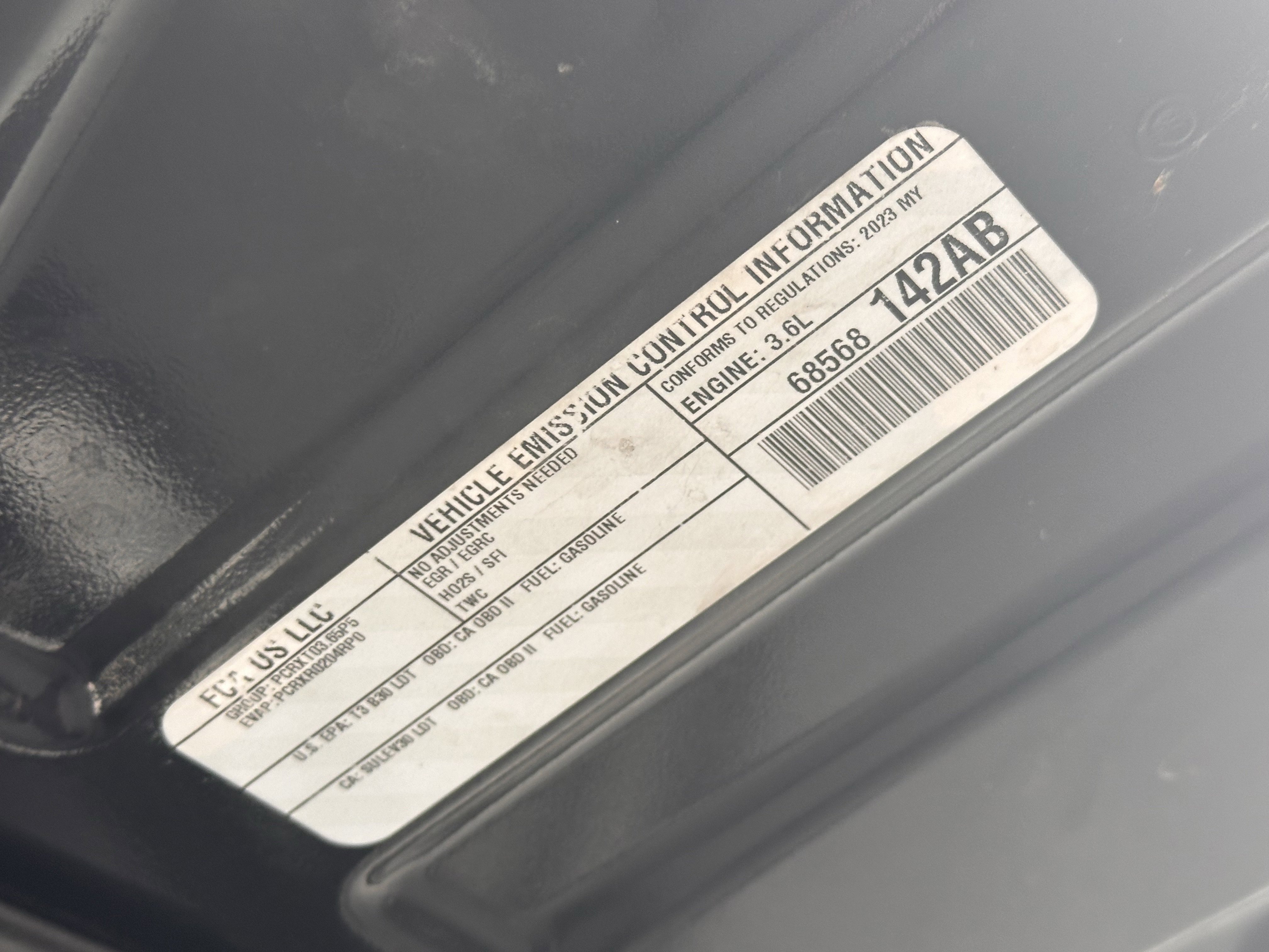 Used 2023 Jeep Grand Cherokee Limited w/ Luxury Tech Group II image 33