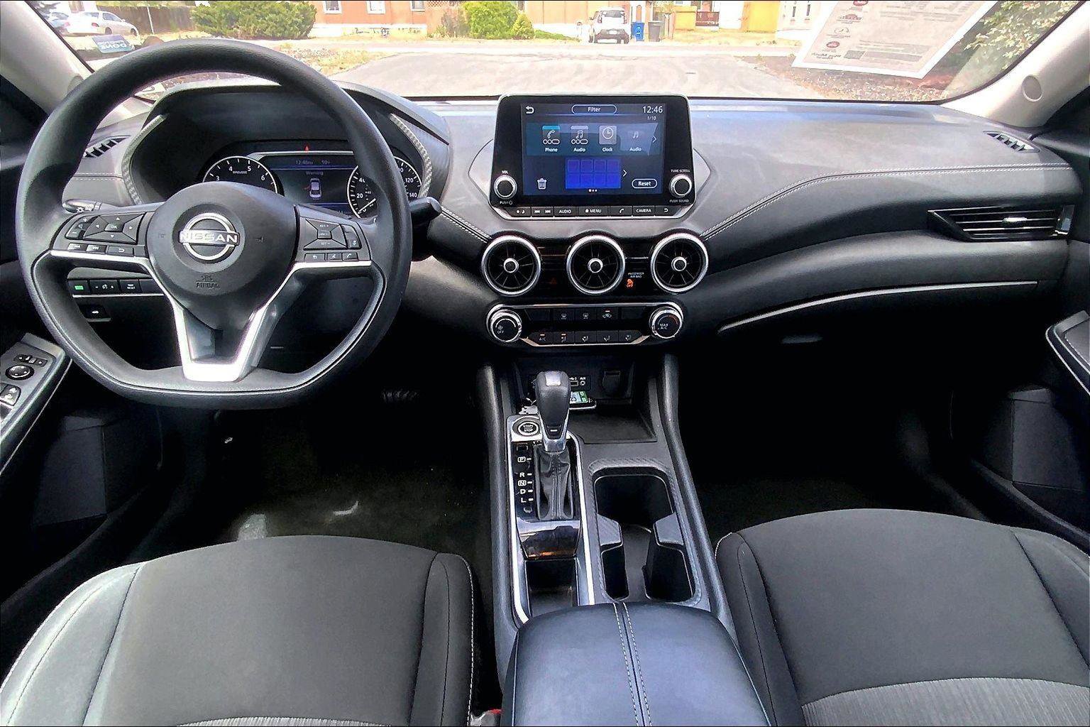 Used 2024 Nissan Sentra SV FWD image 15