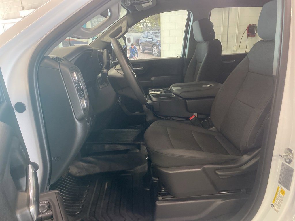 New 2025 GMC Sierra 3500 Pro image 12