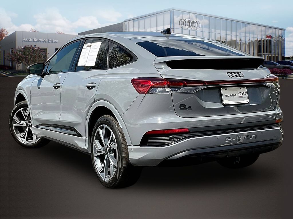 Used 2024 Audi Q4 e-tron Premium Plus w/ Premium Plus AWD/4WD image 5