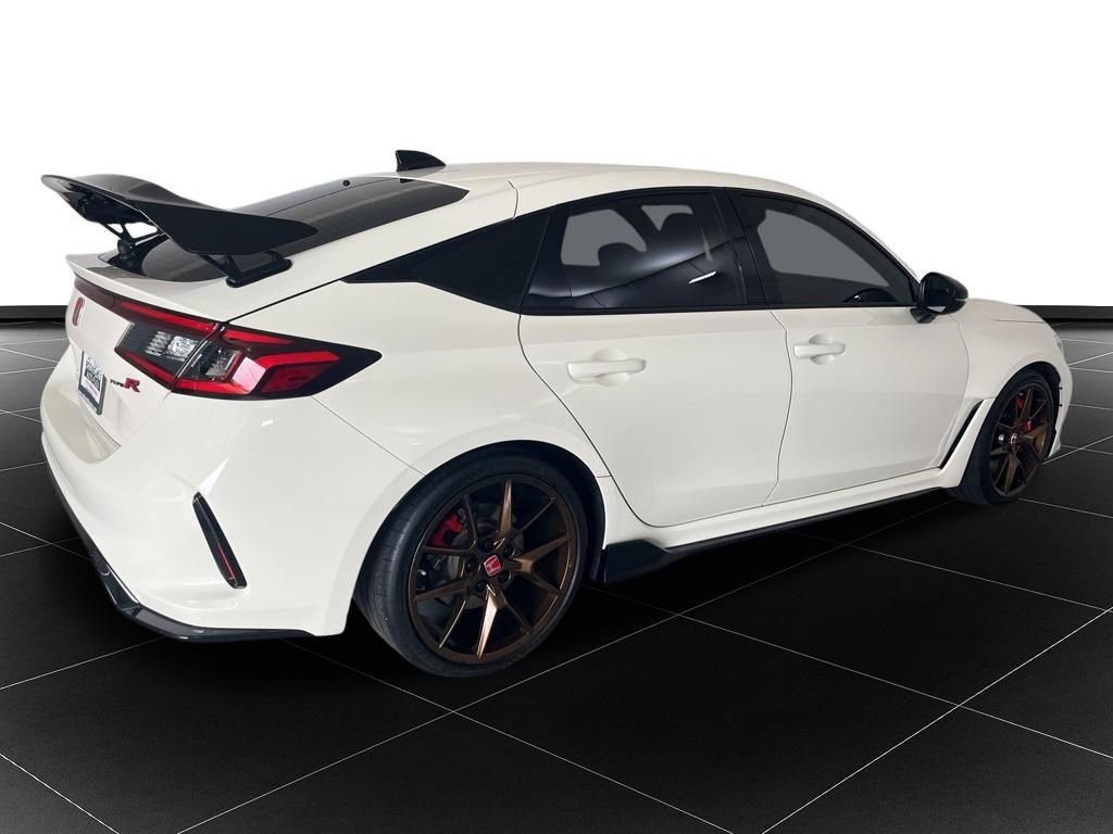 Used 2023 Honda Civic Type R image 5