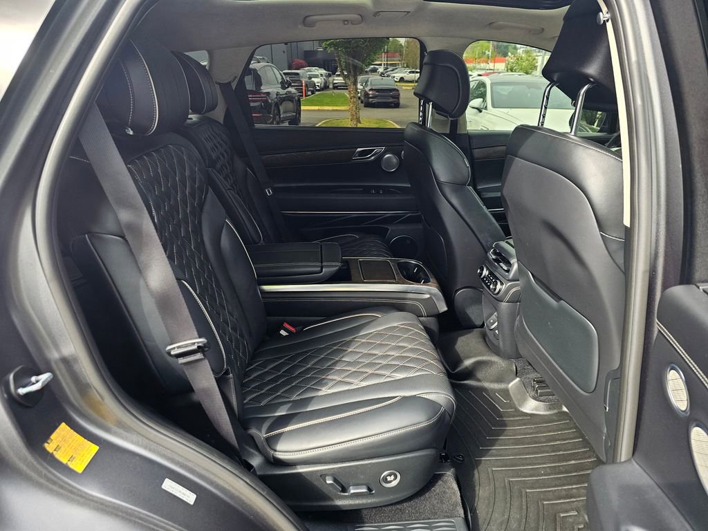 Certified 2022 Genesis GV80 3.5T Prestige Signature AWD/4WD image 27