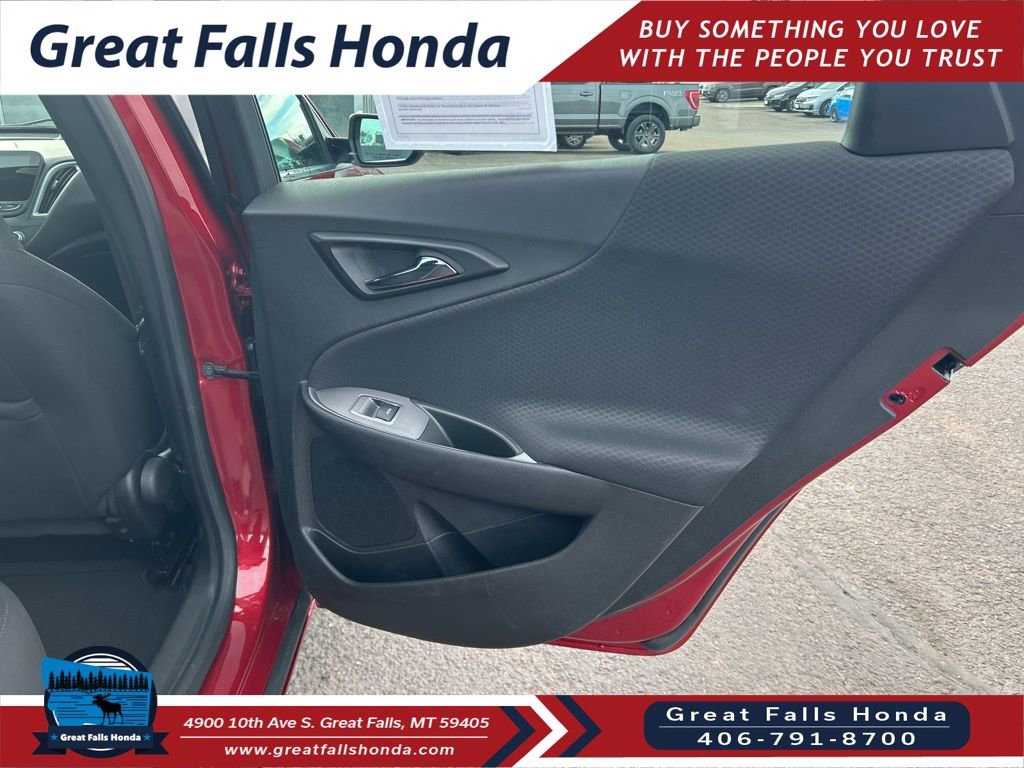 Used 2024 Chevrolet Malibu LT image 24