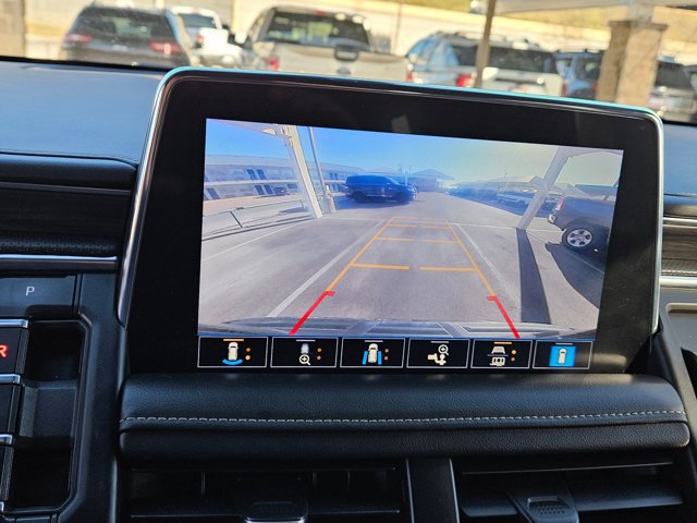 Used 2021 GMC Yukon SLT w/ SLT Luxury Plus Package image 17