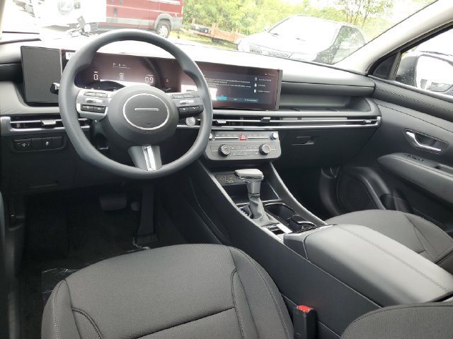 New 2026 Hyundai Tucson SE FWD image 9