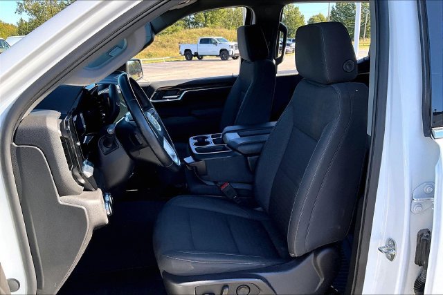 Used 2024 GMC Sierra 1500 SLE AWD/4WD image 22