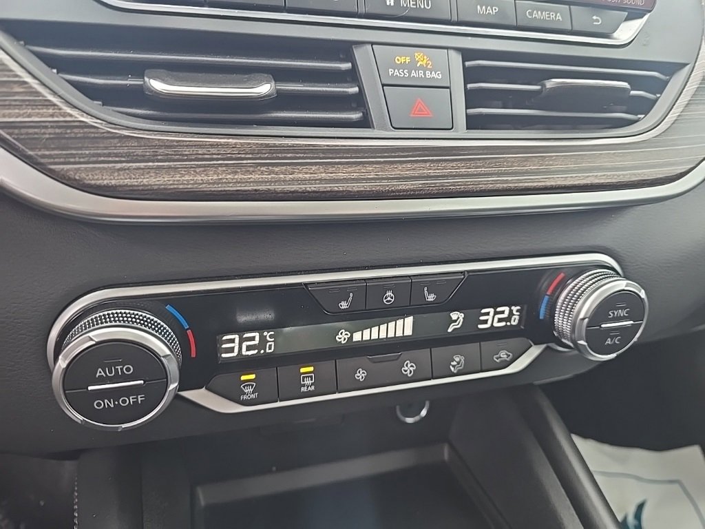 Used 2019 Nissan Altima 2.5 Platinum image 10