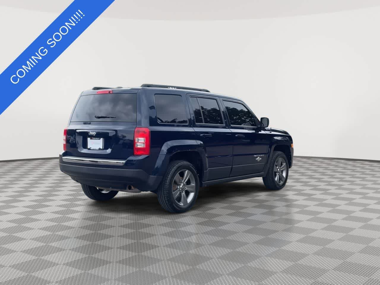 Used 2014 Jeep Patriot Latitude w/ Freedom Edition Package FWD image 8
