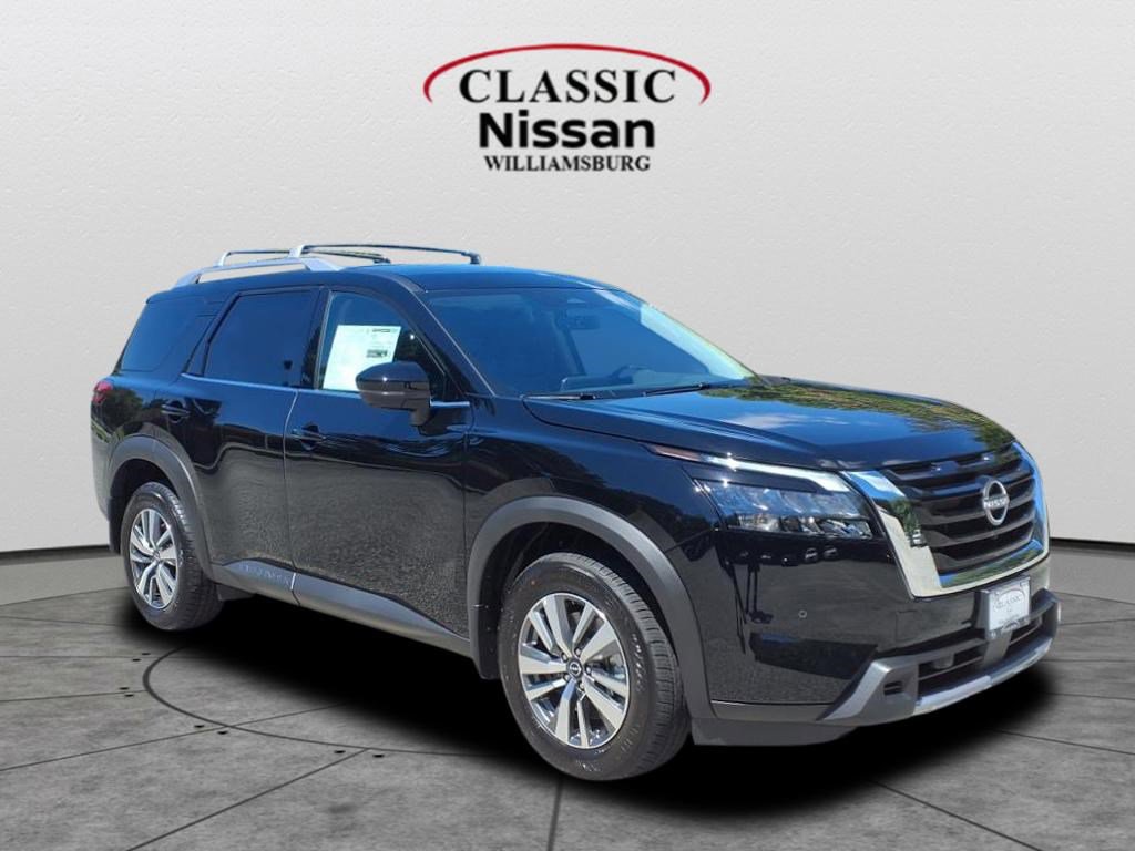 New 2025 Nissan Pathfinder SL