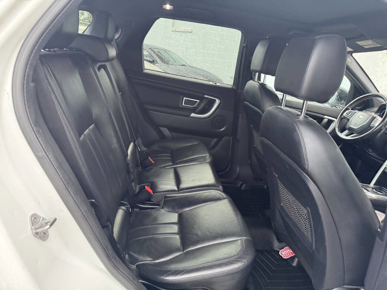 Used 2017 Land Rover Discovery Sport HSE image 34