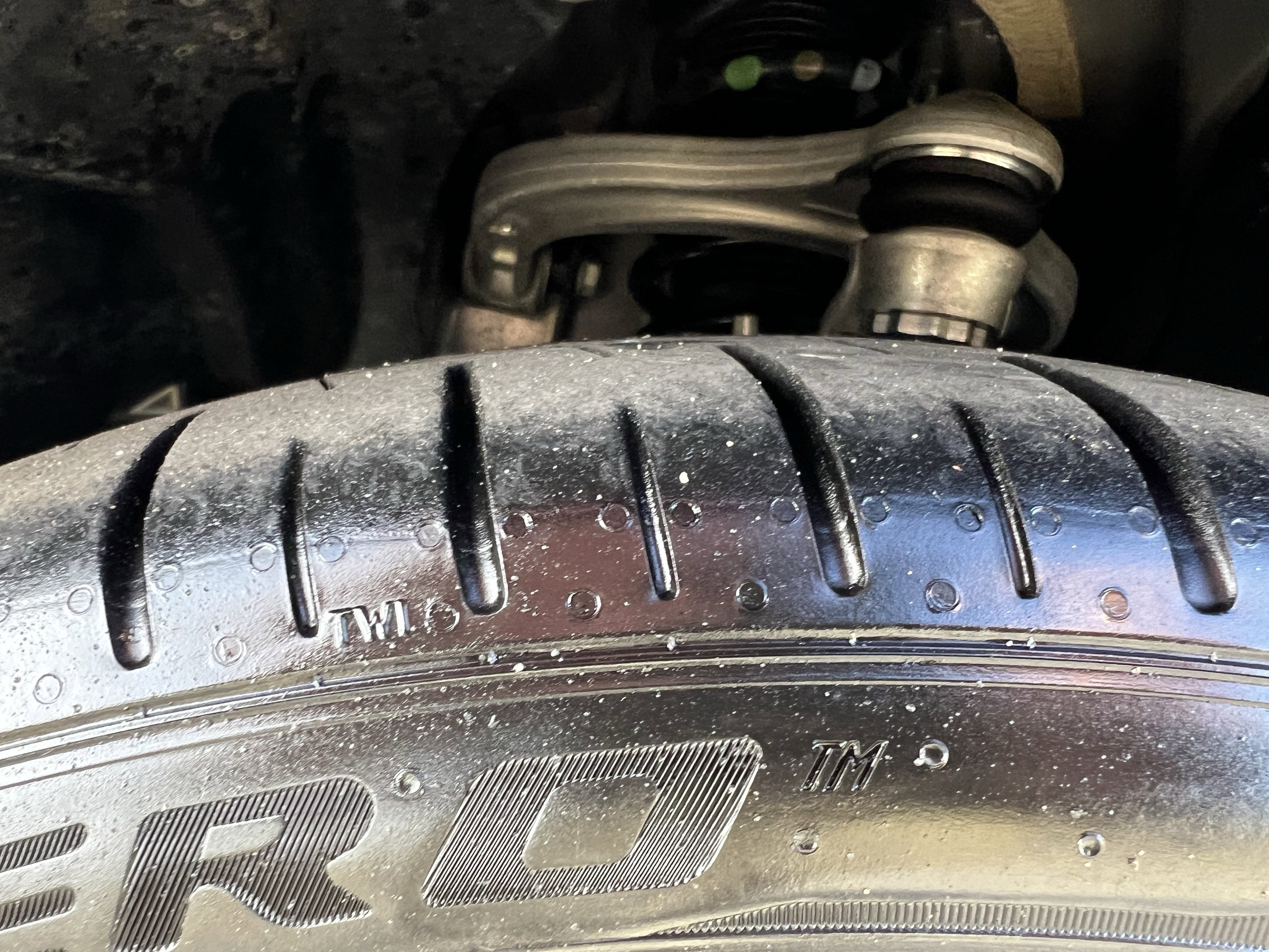 Certified 2025 Mercedes-Benz C 300 Sedan image 12