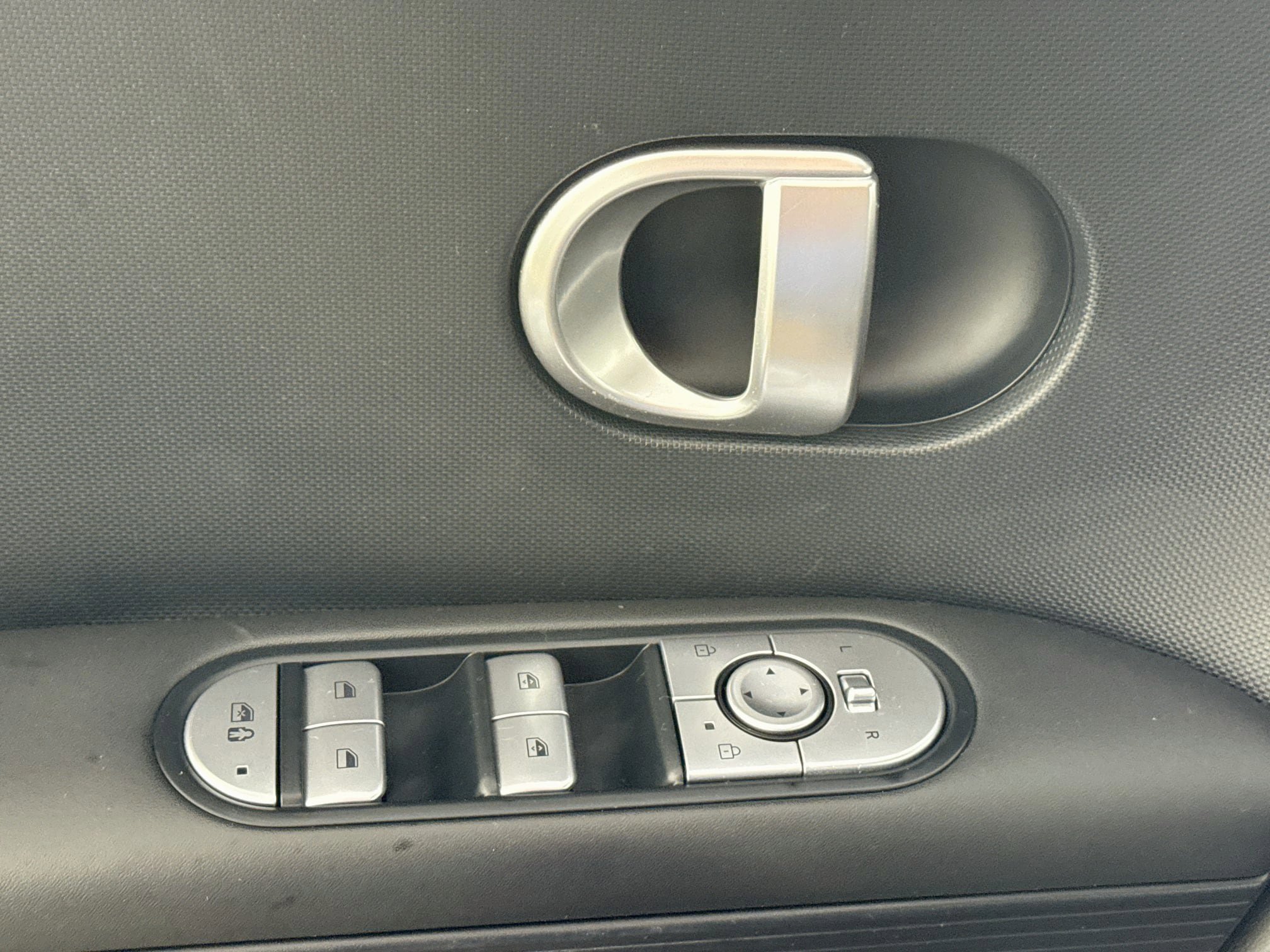 Used 2024 Hyundai Ioniq 5 SEL AWD/4WD image 20