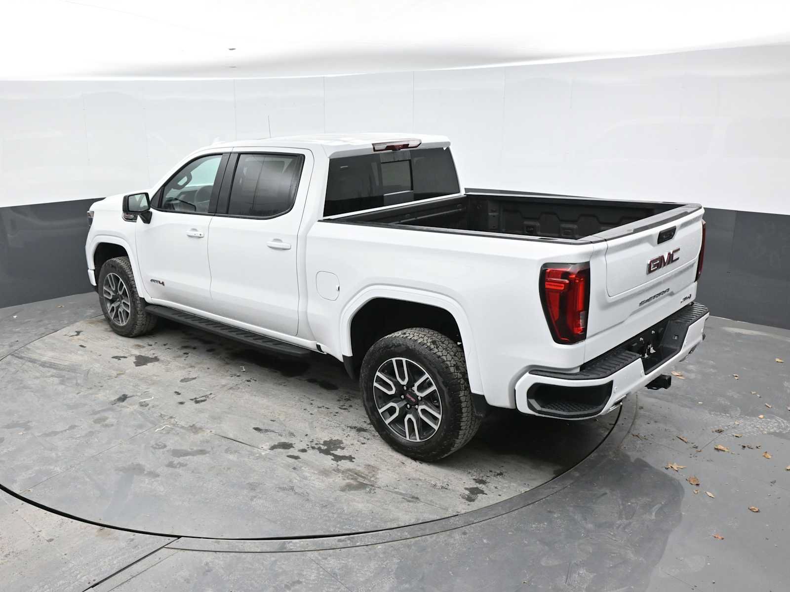 New 2026 GMC Sierra 1500 AT4 w/ AT4 Premium Package AWD/4WD image 25