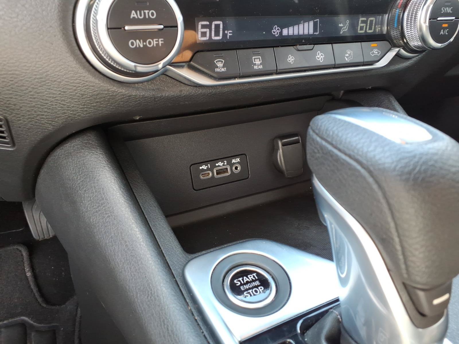 Used 2021 Nissan Sentra SV FWD image 14