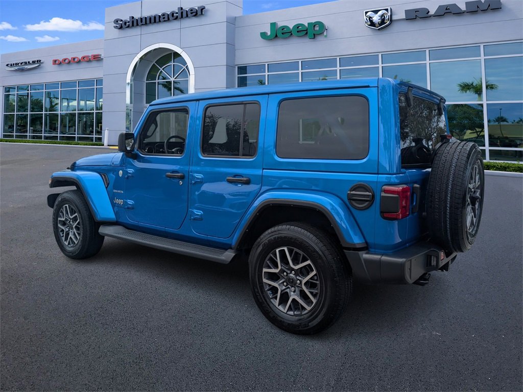 Certified 2024 Jeep Wrangler Sahara w/ Technology Group image 5