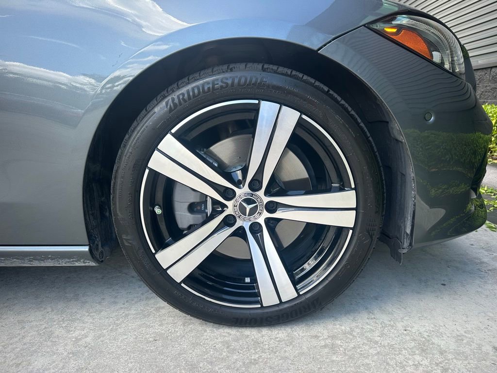 Used 2024 Mercedes-Benz C 300 Sedan image 15