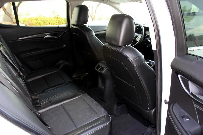 Used 2023 Buick Envision Essence image 16