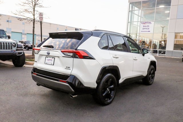 Used 2019 Toyota RAV4 XSE image 17