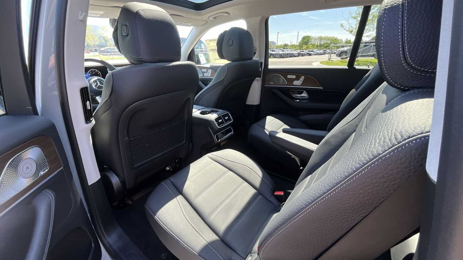 New 2026 Mercedes-Benz GLS 450 4MATIC image 14