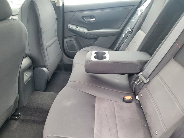 New 2025 Nissan Sentra SR w/ Midnight Edition image 32