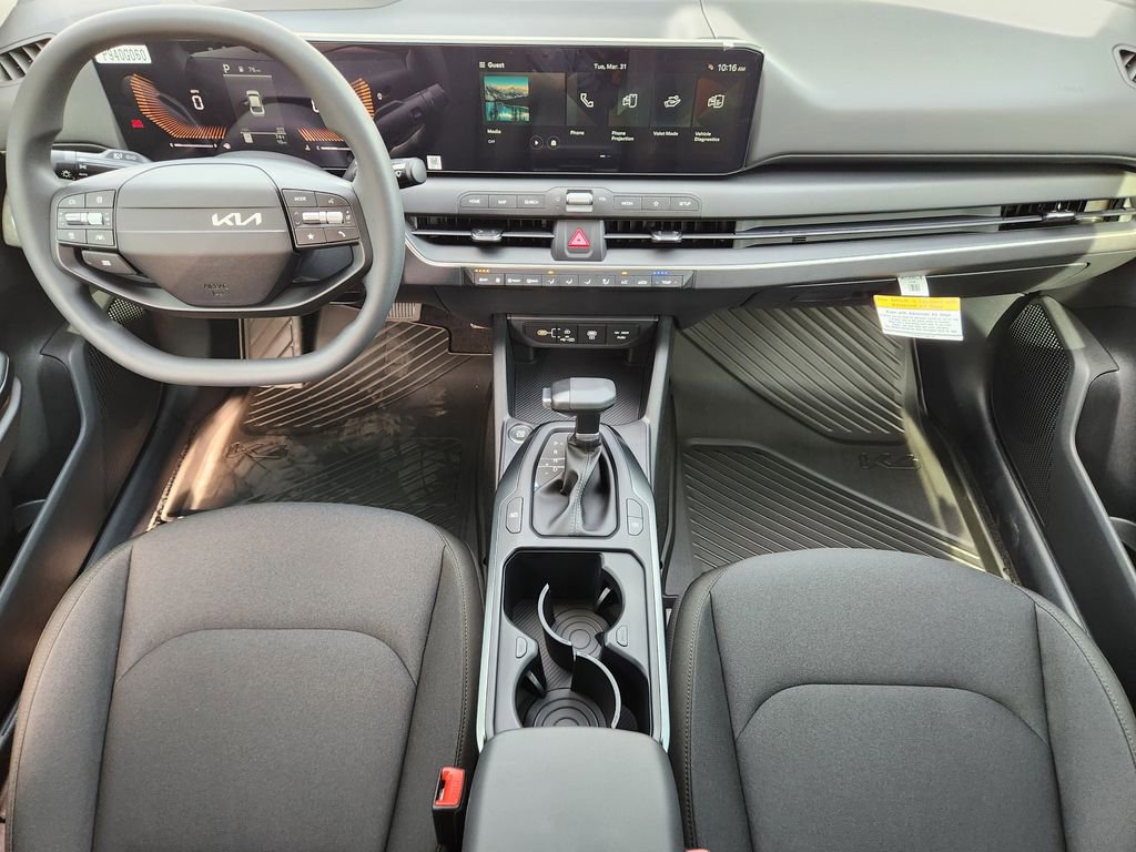New 2026 Kia K4 LXS image 18