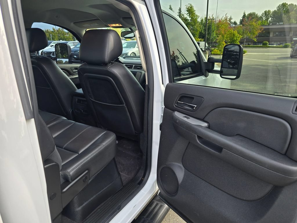 Used 2012 Chevrolet Silverado 2500 LTZ w/ LTZ Plus Package AWD/4WD image 13