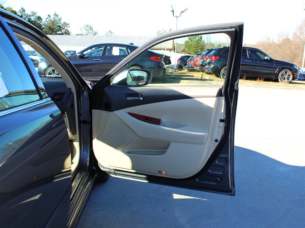 Used 2012 Lexus ES 350 FWD image 29