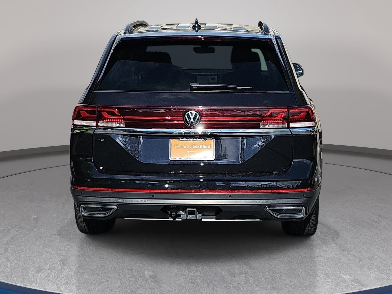 Certified 2026 Volkswagen Atlas SE w/ Panoramic Sunroof Package FWD image 6